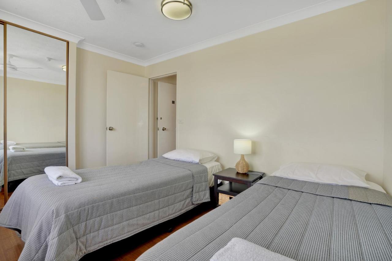 Beach Palms Holiday Apartments Gold Coast Exterior photo