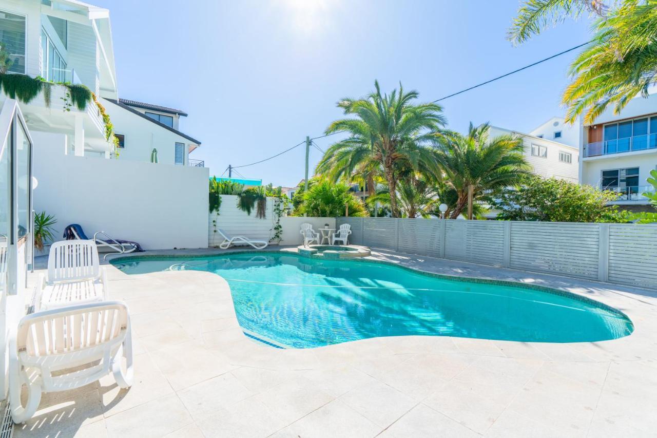 Beach Palms Holiday Apartments Gold Coast Exterior photo